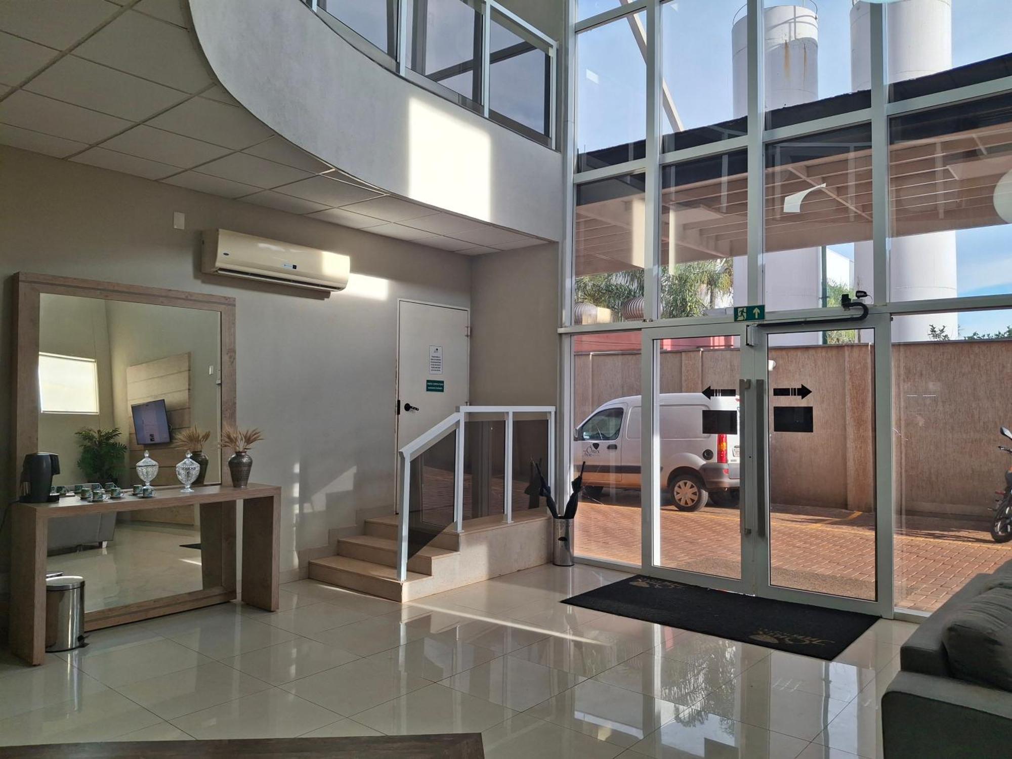 Onix Inn Hotel Cravinhos Exterior photo